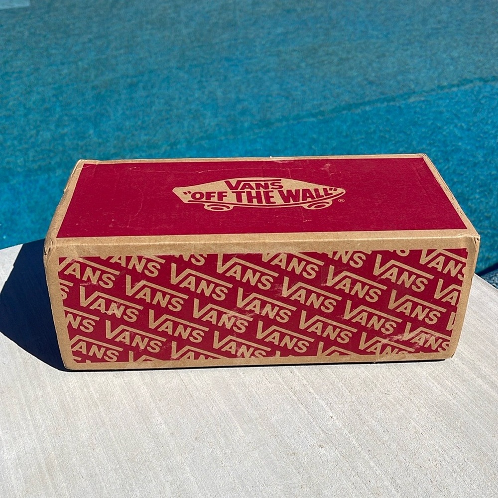 Vans Pride Patchwork Classics Low-Top New In Box. Size 9 - Picture 16 of 16